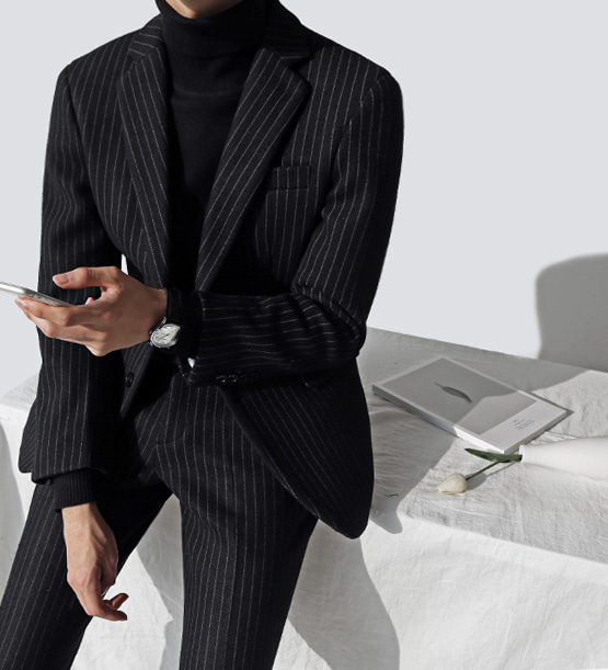 Cashmere stripe black suit (1color) (wool 73%) (한정판매)