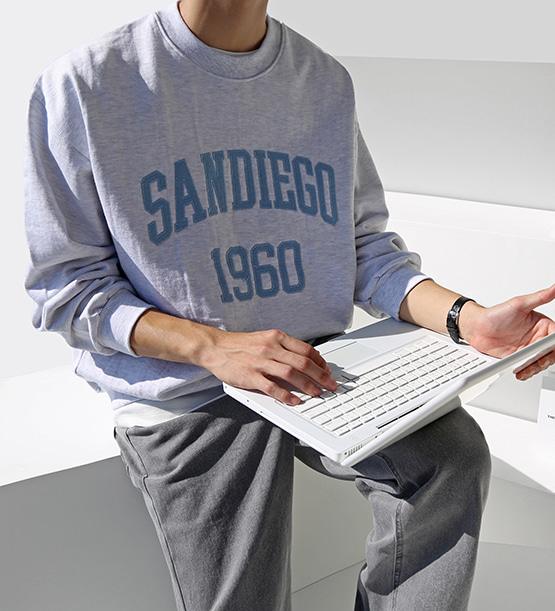 Sandiego round sweatshirt (2color)