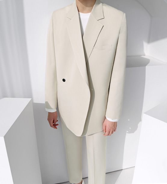 Abang over cream suit (1color)